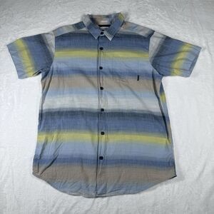 Columbia Button Up Shirt Men's‎ Medium Regular Fit Short Sleeve Striped